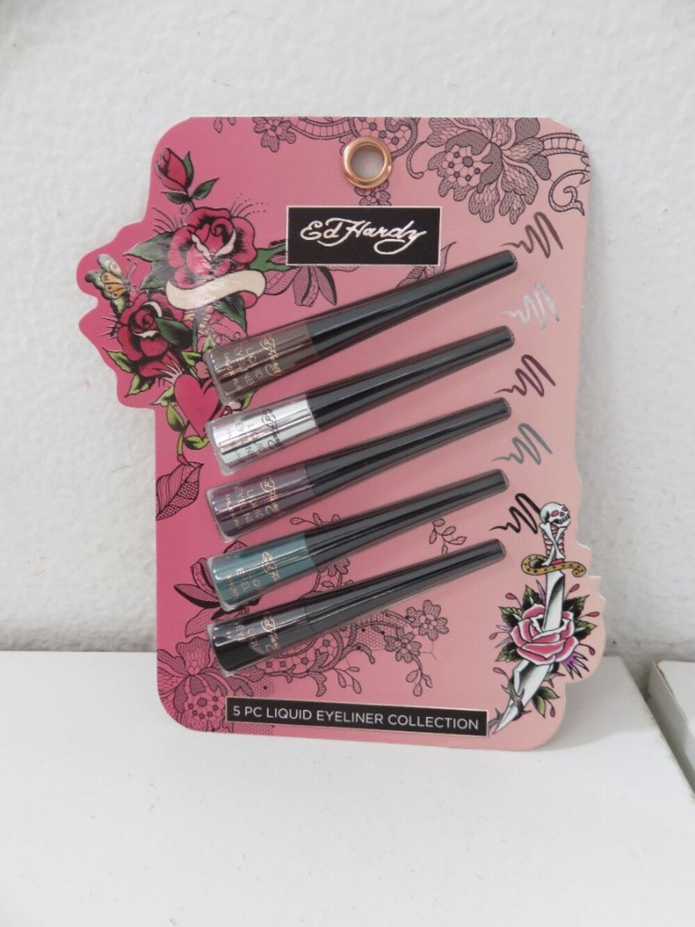 (#137)  Ed Hardy 5 pc Liquid Eyeliner Collection Set